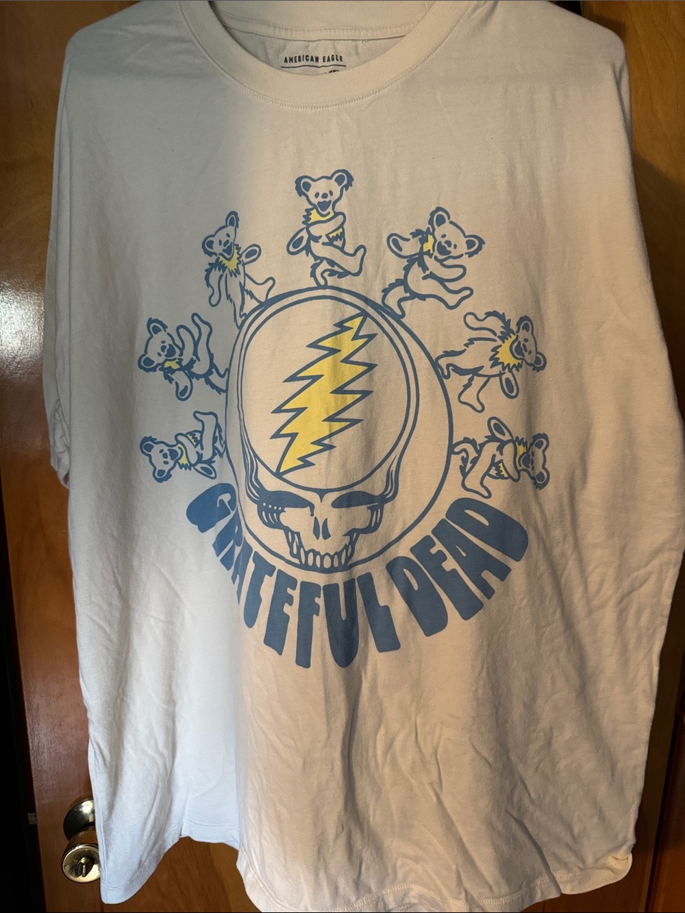 American Eagle Outfitters "Grateful Dead" Graphic Tee